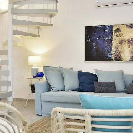 Casa Blanca A Due Passi Dal Mare Villa Santa Maria Del Focallo Eksteriør billede