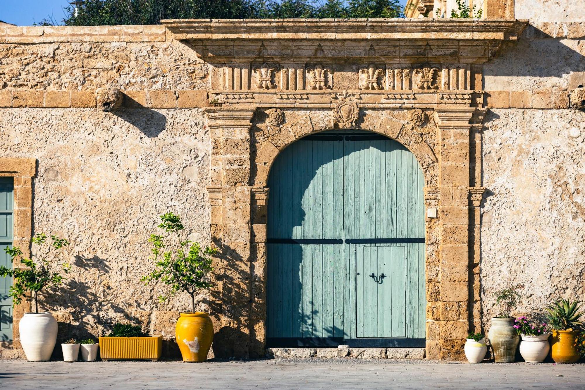 Casa Blanca A Due Passi Dal Mare Villa Santa Maria Del Focallo Eksteriør billede